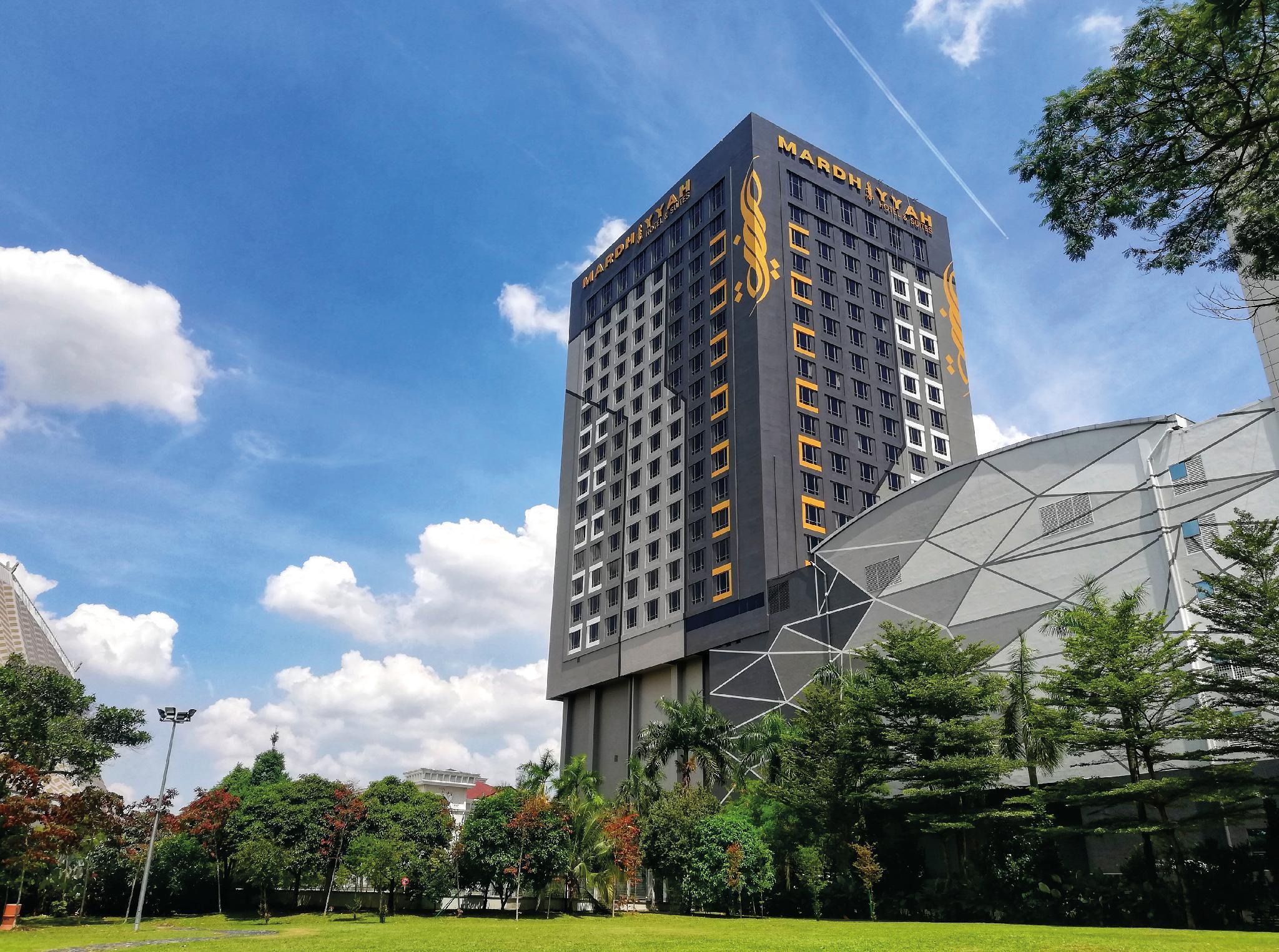 Mardhiyyah Hotel And Suites Shah Alam Exterior photo